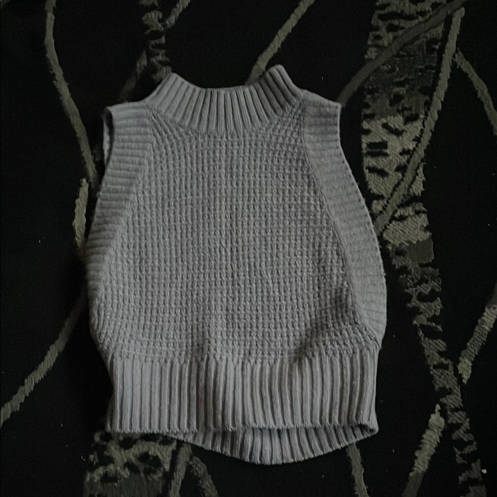 Backless Gray Sleeveless Knit Top